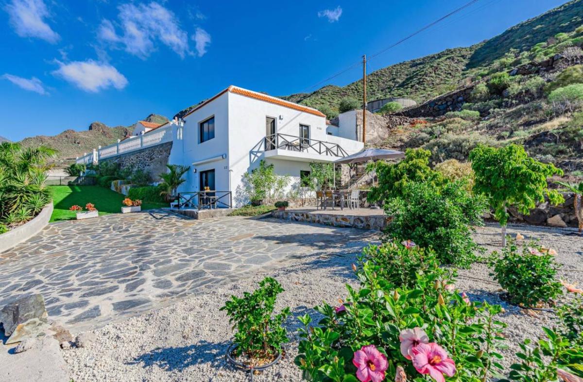 Chalet independiente en Los Gigantes, Tenerife Reventa Costa Blanca Sur