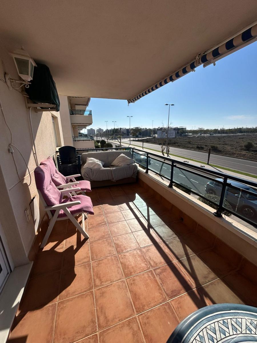 Verkoop. Appartement in Torre De La Horadada
