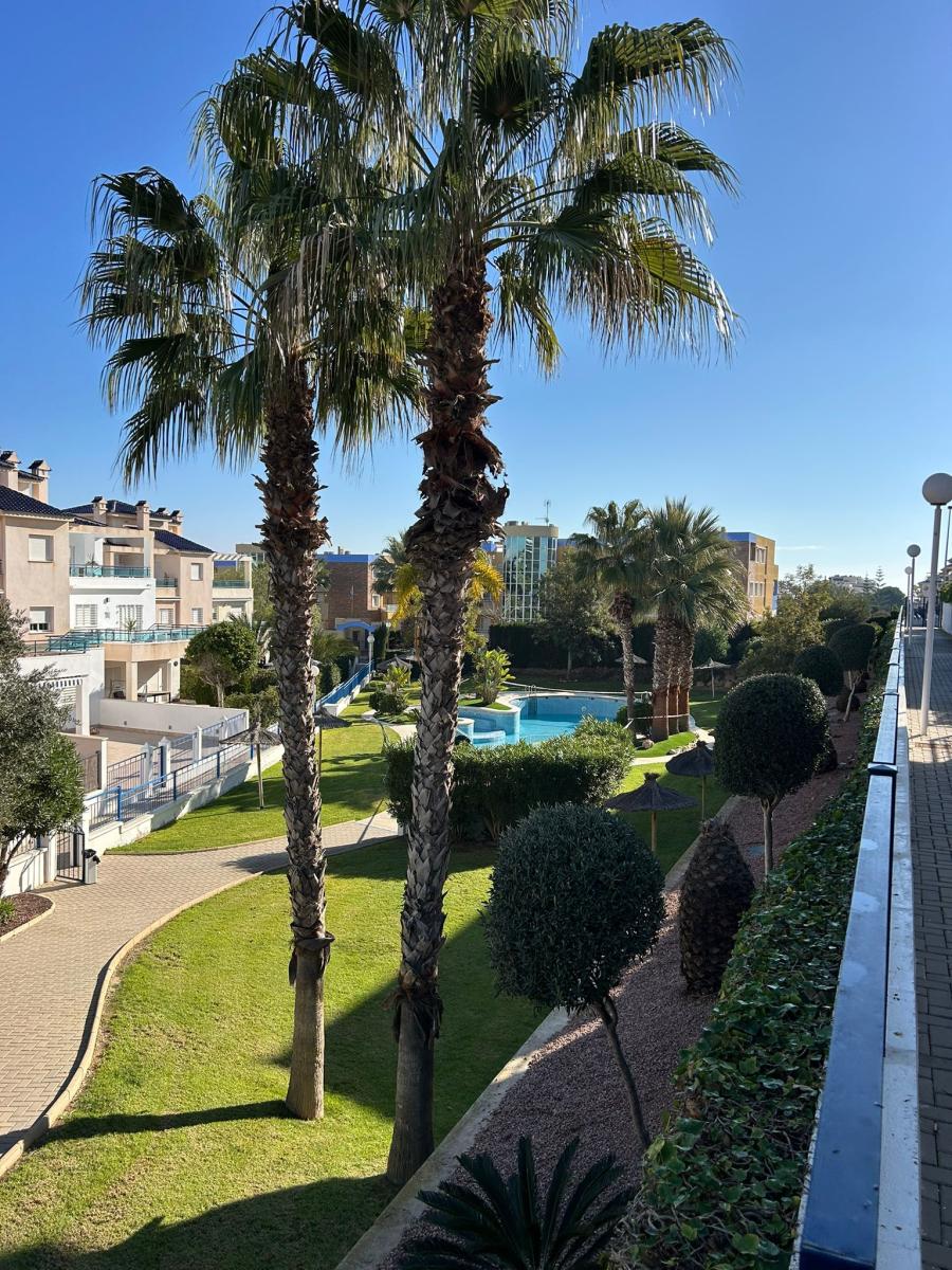 Verkoop. Appartement in Torre De La Horadada
