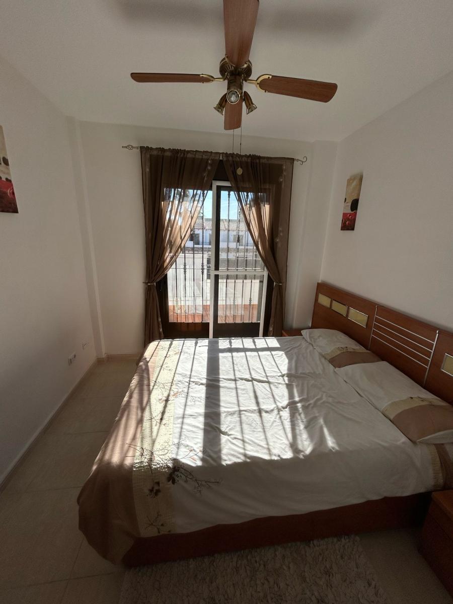 Vendita. Bifamiliare a Villamartin