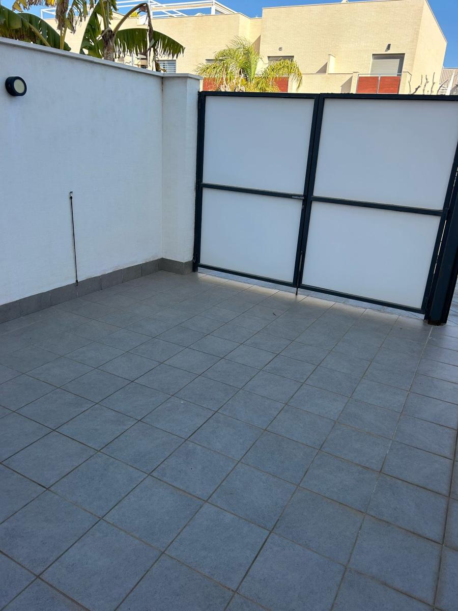 Verkoop. Villa in Torre De La Horadada