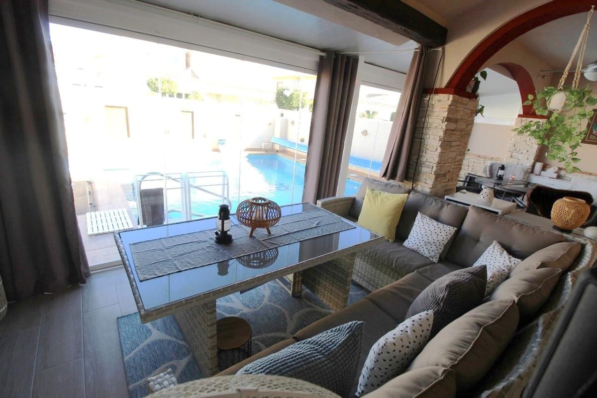 Verkoop. Geschakelde woning in Torre De La Horadada
