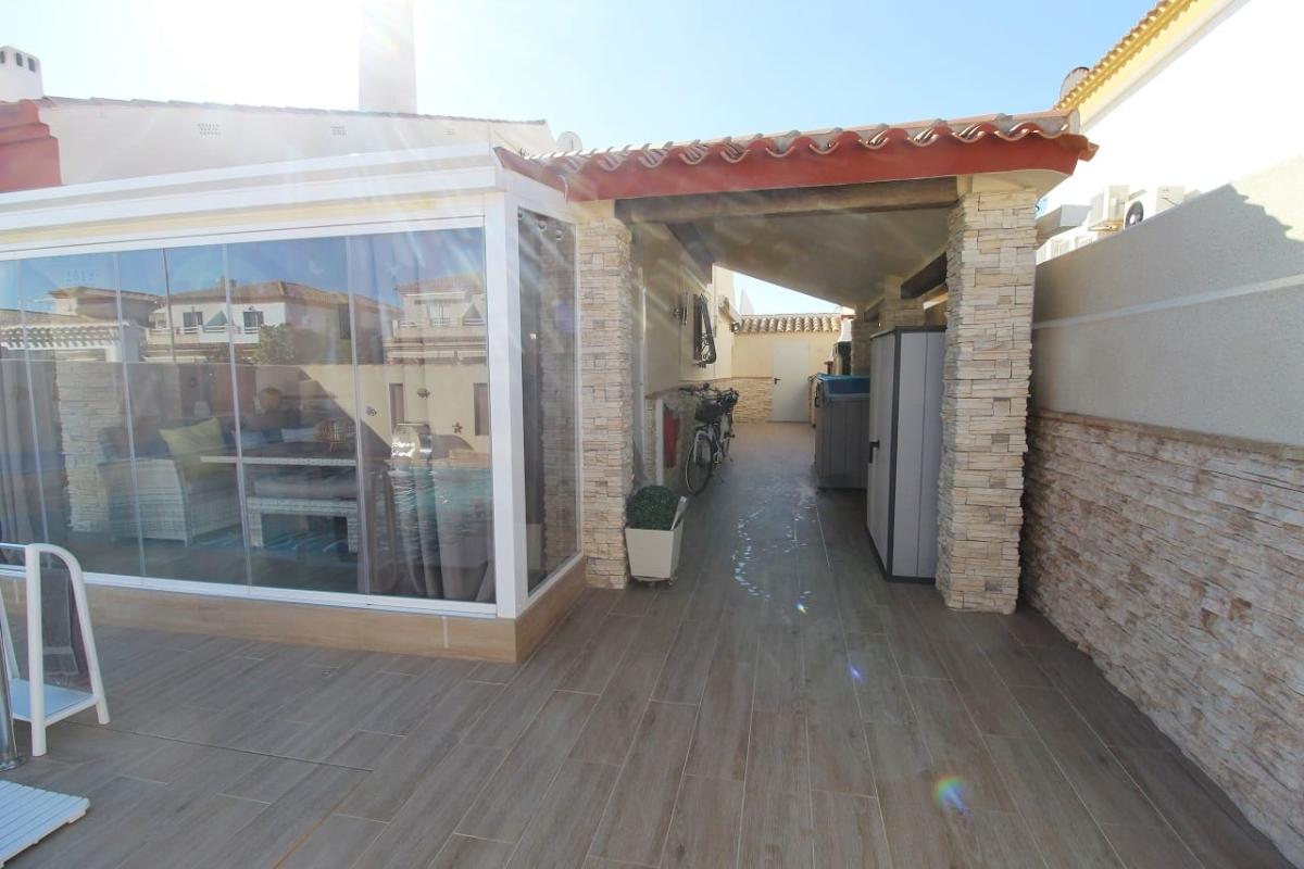 Verkoop. Geschakelde woning in Torre De La Horadada