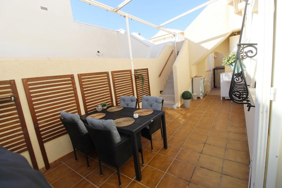 Verkoop. Geschakelde woning in Torre De La Horadada