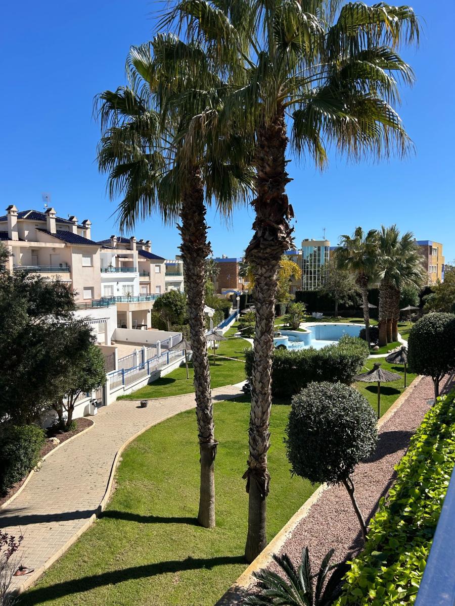Verkoop. Appartement in Torre De La Horadada