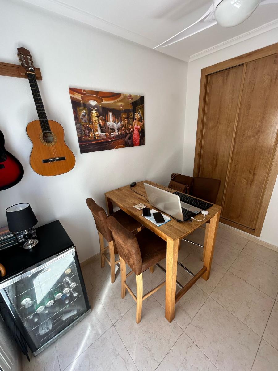 Verkoop. Appartement in Torre De La Horadada