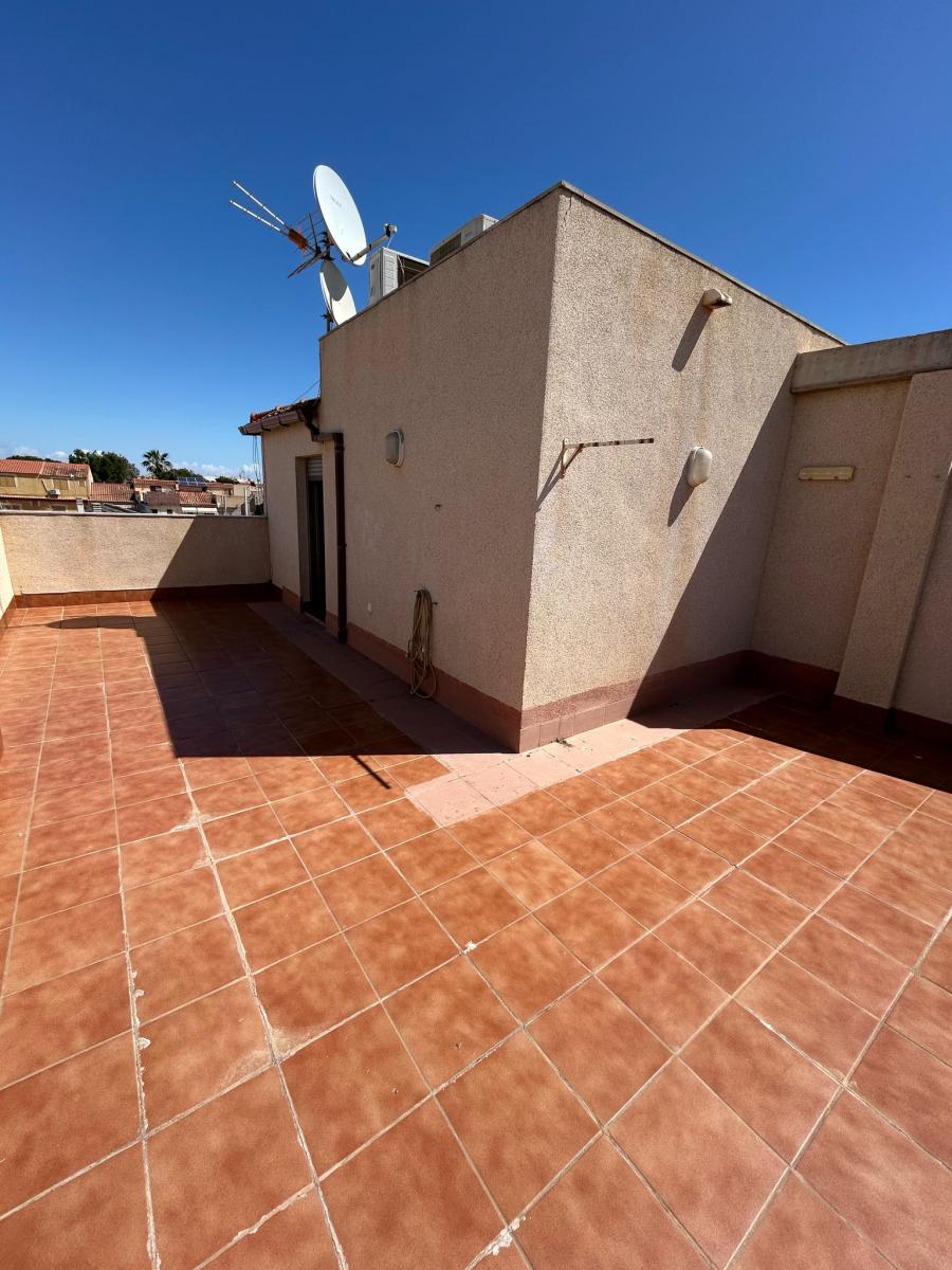 Verkoop. Geschakelde woning in Torre De La Horadada