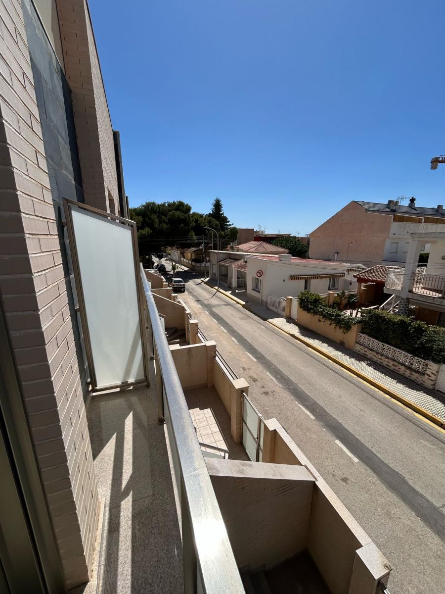 Verkoop. Geschakelde woning in Torre De La Horadada