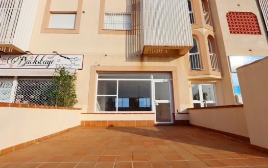 Commercial Unit for sale in Orihuela Costa