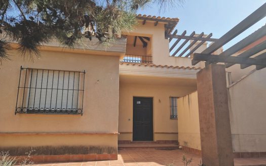 KEY READY TOWNHOUSES IN FUENTE ALAMO, MURCIA