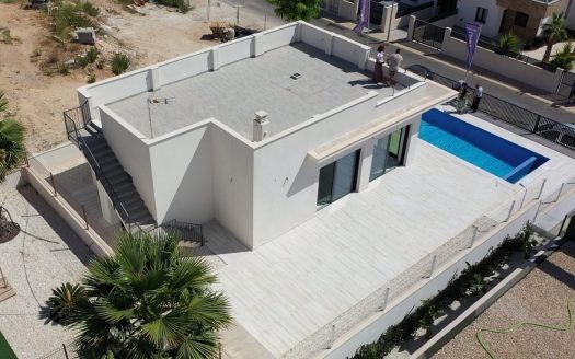BRAND NEW VILLAS ON ONE LEVEL IN POLOP !!!