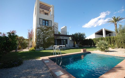 Elegant detached villas with private pool at Peraleja Golf Resort – Costa Cálida