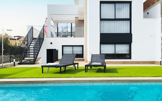 NEW BUILD SEMI-DETACHED VILLAS IN LA FINCA GOLF