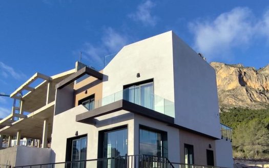 NEW BUILD SEMI-DETACHED VILLAS IN POLOP