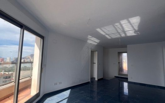 BEAUTIFUL PENTHOUSE WITH SEA VIEWS IN CALPE