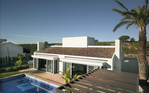 Elegant detached villas with private pool at Peraleja Golf Resort – Costa Cálida