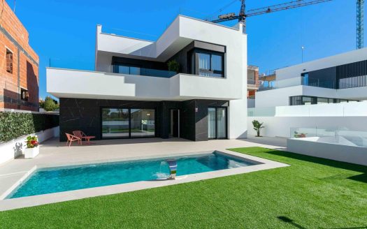 NEW BUILD VILLAS IN ROJALES