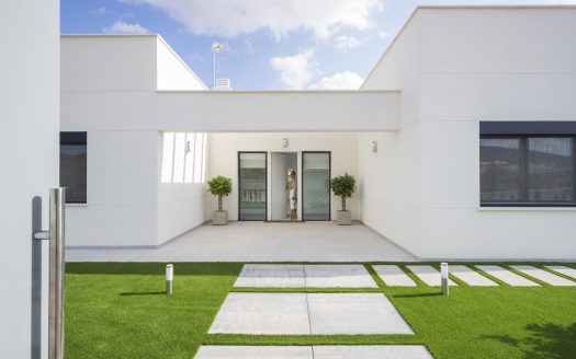 NEW BUILD VILLAS IN ALTAONA GOLF RESORT, MURCIA