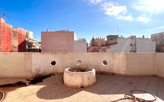 Commercial for sale in Torrevieja