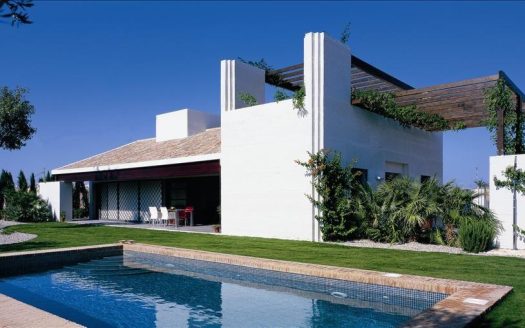 Elegant detached villas with private pool at Peraleja Golf Resort – Costa Cálida