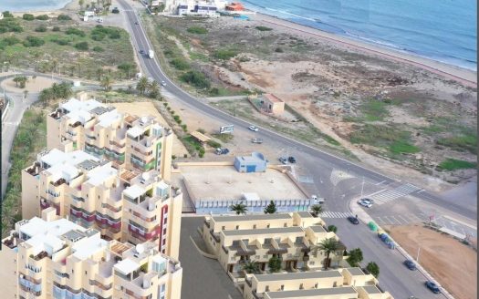 BEAUTIFUL TOWNHOUSES IN LA MANGA