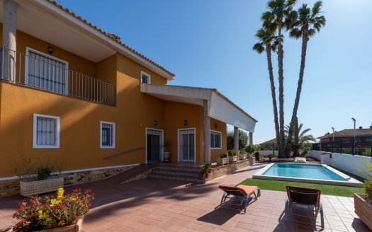 Finca for sale in Orihuela