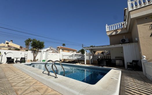 Villa for sale in Ciudad Quesada