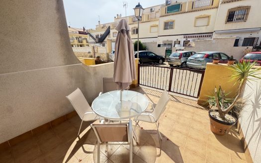 Townhouse for sale in La Zenia