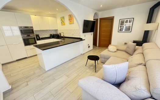 Villa for sale in Blue Lagoon
