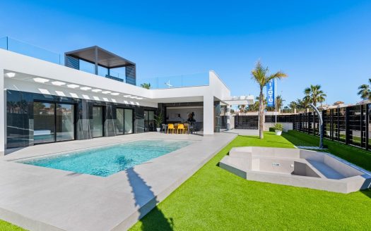 NEW BUILD VILLAS IN ALGORFA GOLF RESORT