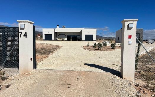 NEW BUILD VILLAS IN PINOSO