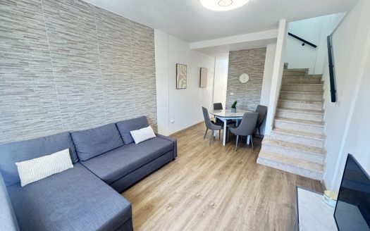 Townhouse for sale in Villamartin