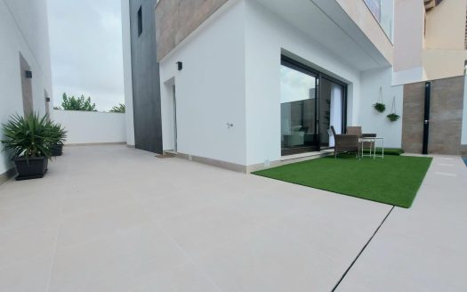 NEW BUILD VILLAS IN SAN PEDRO DEL PINATAR