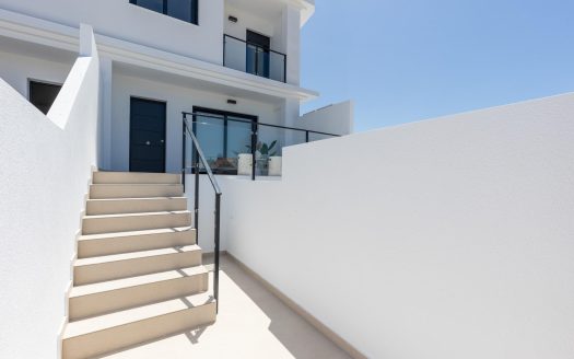 Modern Townhouses with Solarium and Basement in Rafal, Alicante