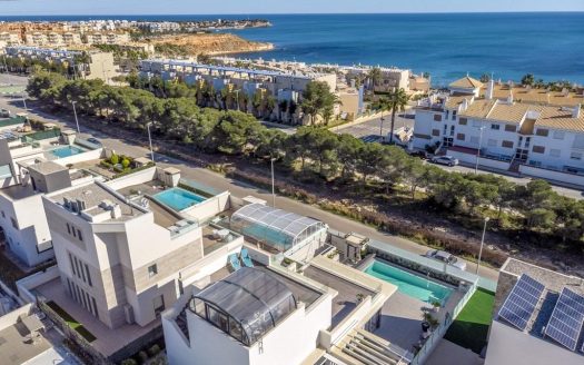 Villa for sale in Orihuela Costa