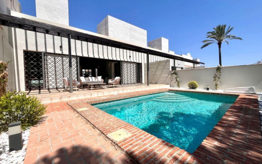 Elegant One-Level Townhouses with Private Pool in Peraleja Golf Resort – Costa Cálida