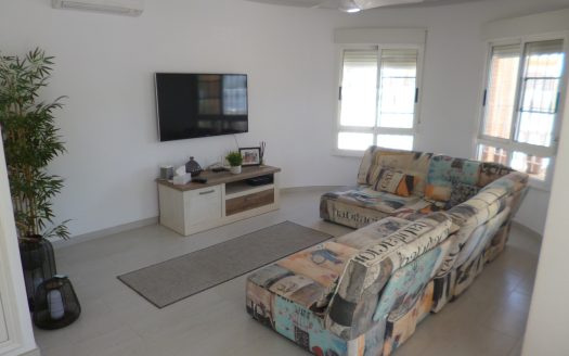Villa for sale in Pilar de la Horadada