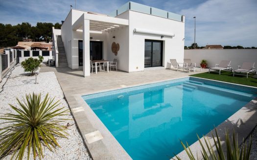 NEW BUILD VILLAS IN PINAR DE CAMPOVERDE