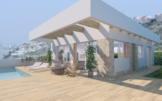 BEAUTIFUL VILLA WITH VIEWS TO THE GOLF COURSE “LA MARQUESA”!