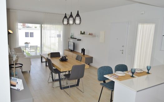 NEW BUILD TOWNHOUSES IN AVILESES