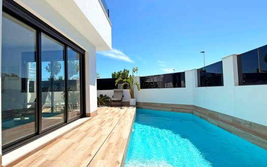 Detached Villa for sale in San Pedro del Pinatar