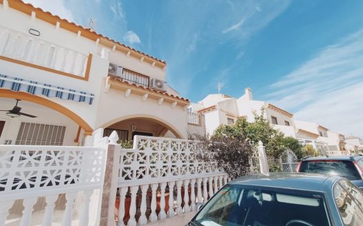 Quad Villa for sale in Playa Flamenca