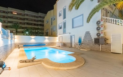 Terraced house for sale in Torrevieja
