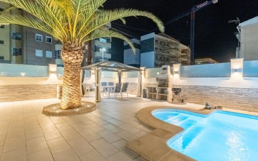 Terraced house for sale in Torrevieja