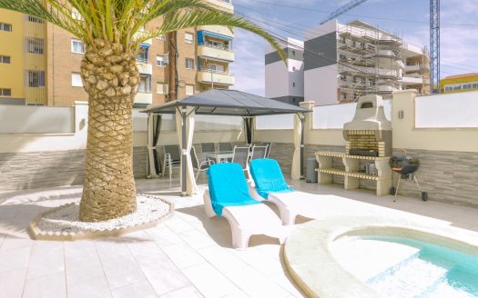 Terraced house for sale in Torrevieja