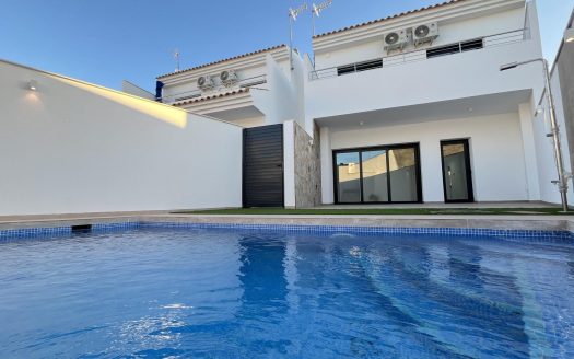 Key Ready New Build Villa with Private Pool Just 500m from Beach in San Pedro del Pinatar