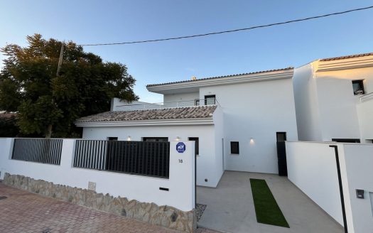 Key Ready New Build Villa with Private Pool Just 500m from Beach in San Pedro del Pinatar