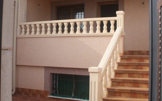 BEAUTIFUL TOWNHOUSE IN LOS ALTOS, TORREVIEJA