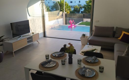 NEW BUILD MODERN VILLAS IN VILLAMARTIN