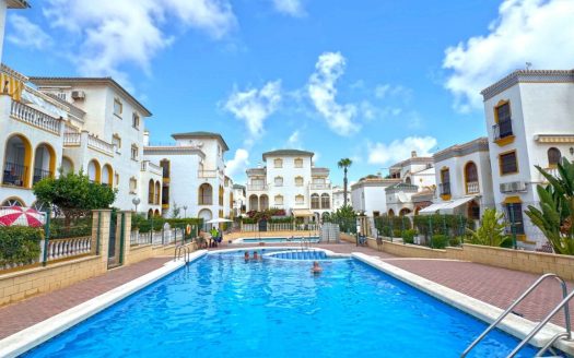 Duplex for sale in Torrevieja